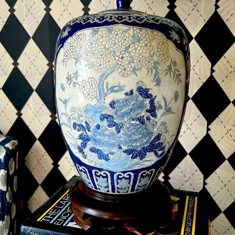 Vintage Chinoiserie Textured Table Lamp – Cultured‎ Elegance